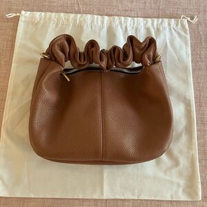 Opelle Creative Evie Bundle Bag, in Cuero.